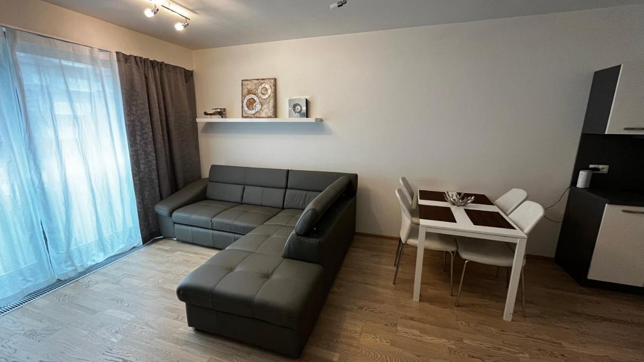 Residence Garden Tower - 8 Min Do Centra, Garaz Prag Exterior foto